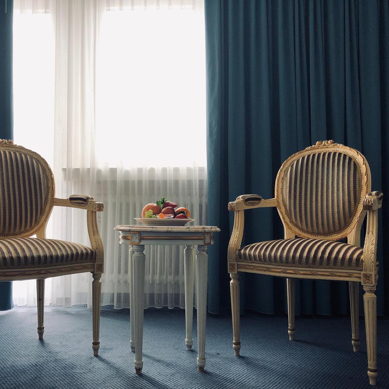 Hotel Regina Terme Loèche-les-Bains Extérieur photo